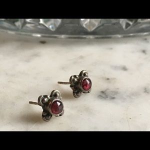 Sterling + Garnet earrings 190108003